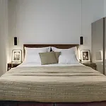 Lifestyle 아파트 풀라